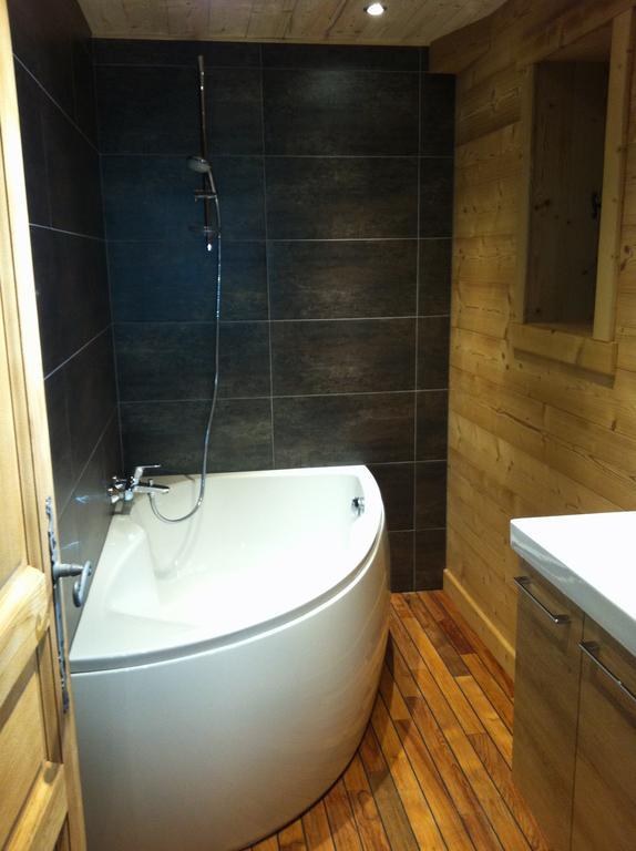 Chalet Narcisse Sixt-Fer-a-Cheval Room photo